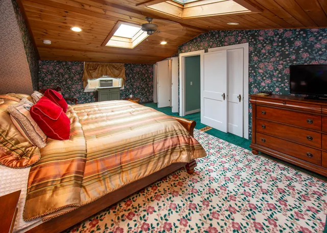 $795,000 | 18 Glen Mary Road, Bar Harbor, ME 04609