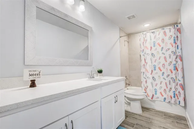 $279,000 | 3101 Clinton Avenue, Unit TX, Fort Worth, TX 76106