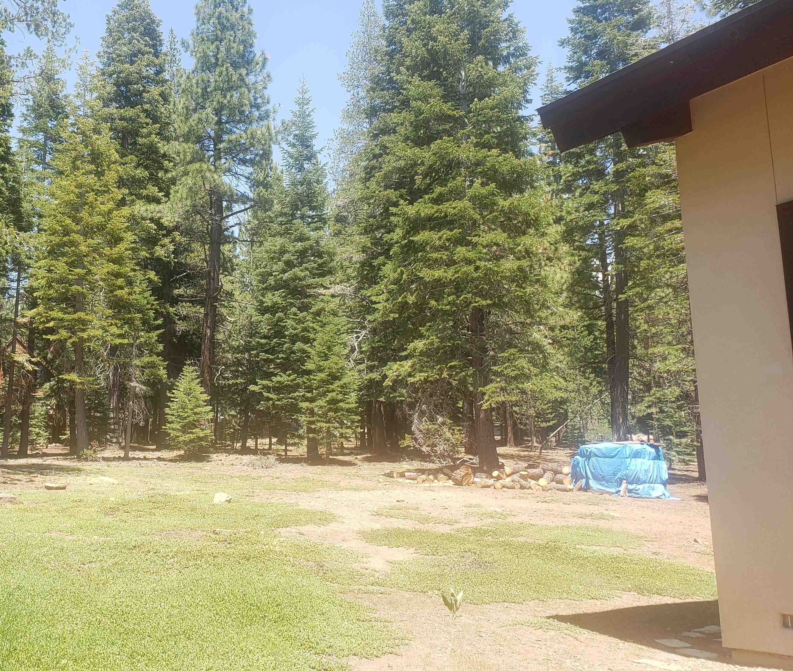 12004 Kitzbuhel Road Truckee, CA 96161 - Photo 20 of 21 Gallery Image 20