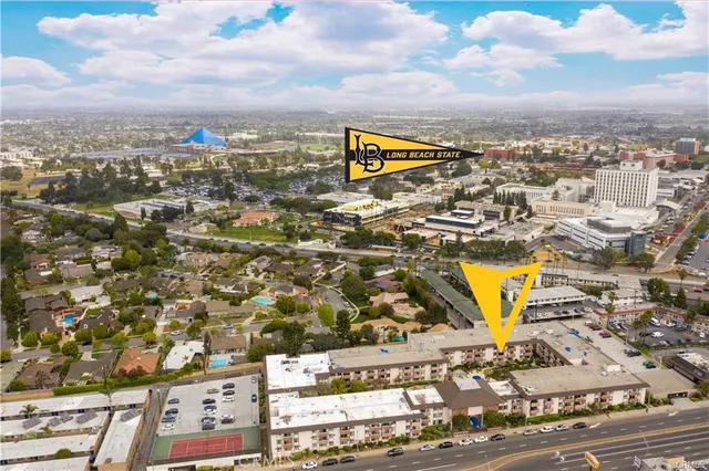 an aerial view of multiple house