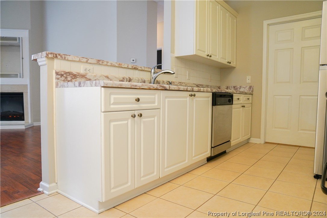 653 Brandermill Road, Unit 203 Fayetteville, NC 28314 - Photo 15 of 38 Gallery Image 15