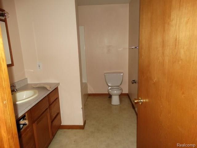 43020 Arkona Road New Boston, MI 48164 - Photo 19 of 20