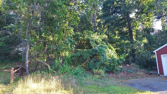 $284,000 | 17 Glenvale Avenue, Billerica, MA 01821