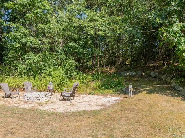 $284,000 | 17 Glenvale Avenue, Billerica, MA 01821