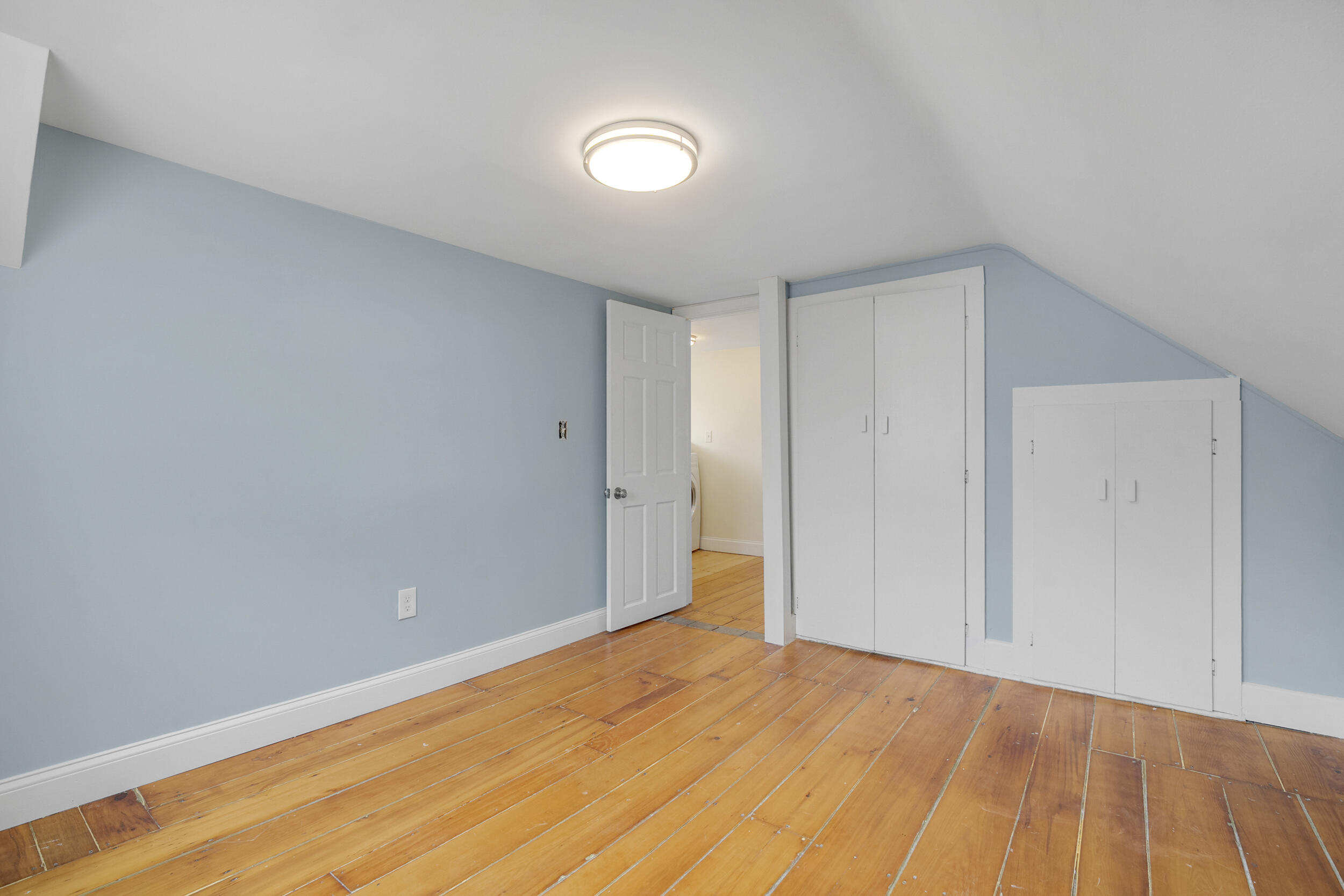 212 Main Street Freeport, ME 04032 - Photo 23 of 40 29_212main-37