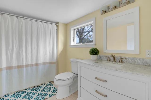 $549,000 | 212 Main Street, Freeport, ME 04032