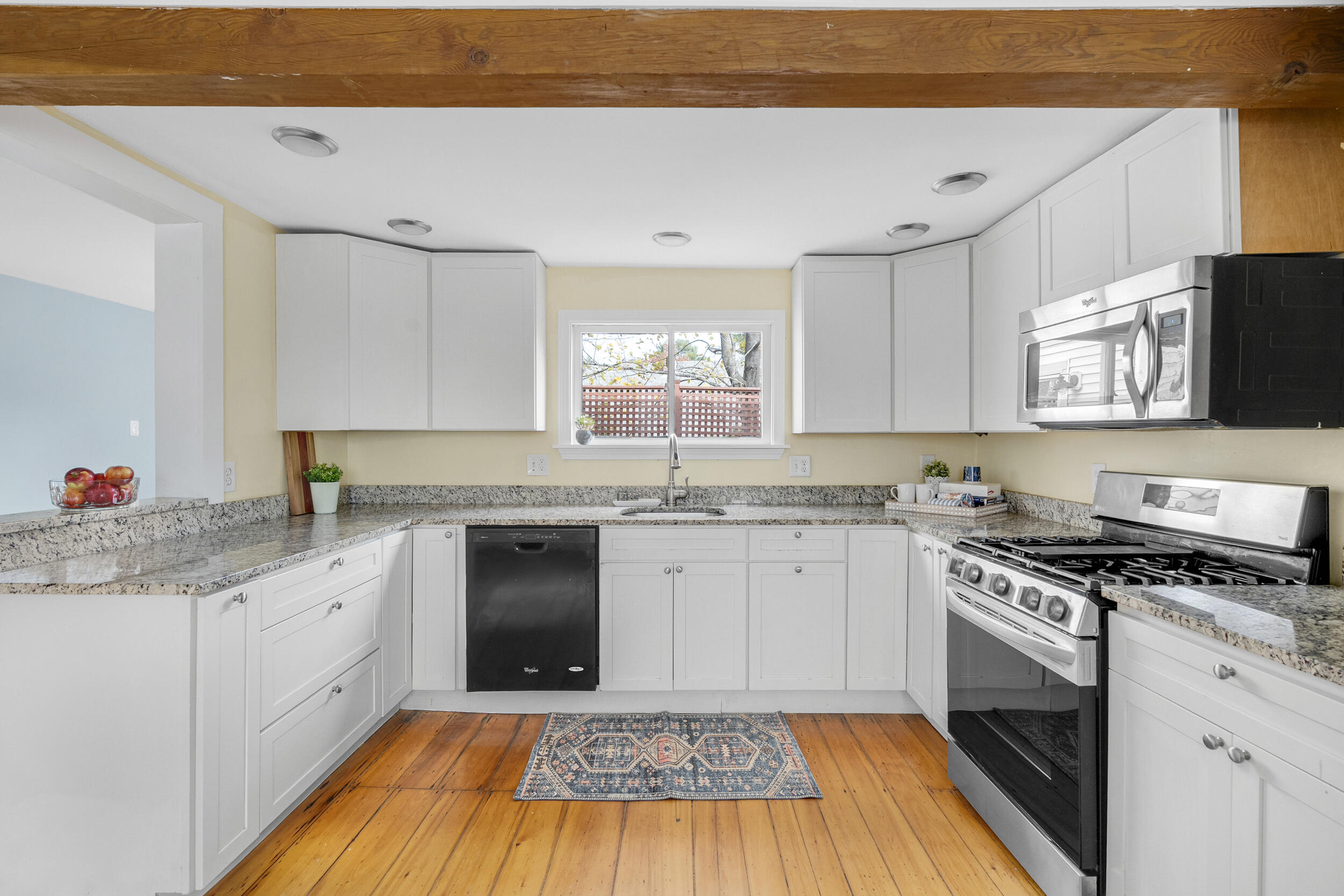 212 Main Street Freeport, ME 04032 - Photo 6 of 40 6_212main-14