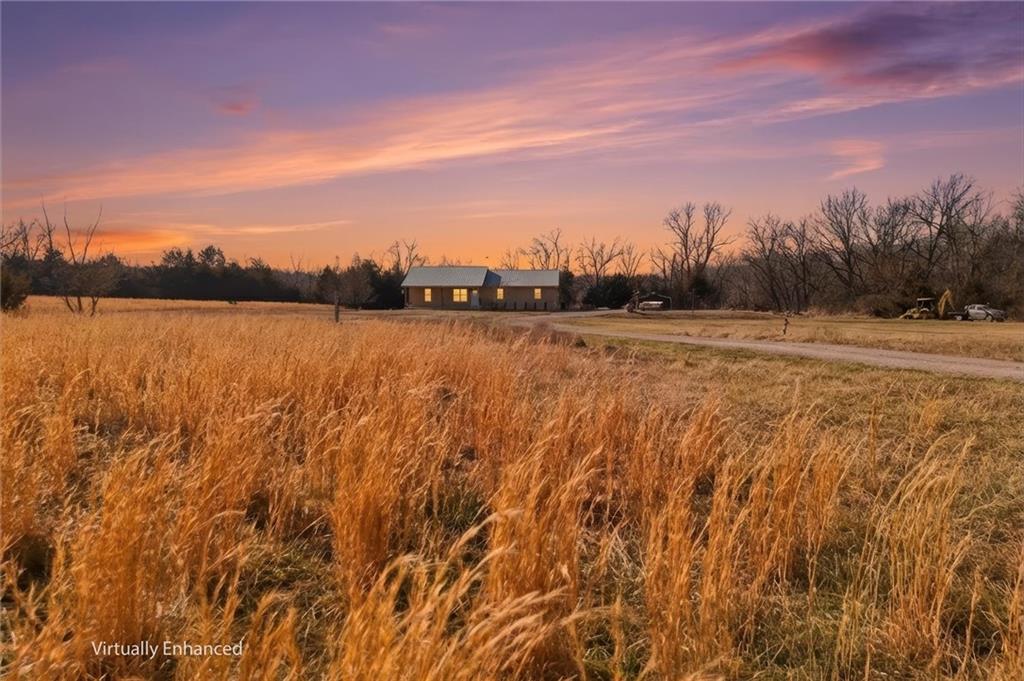 2274 Iowa Road Ottawa, KS 66067 - Photo 35 of 40