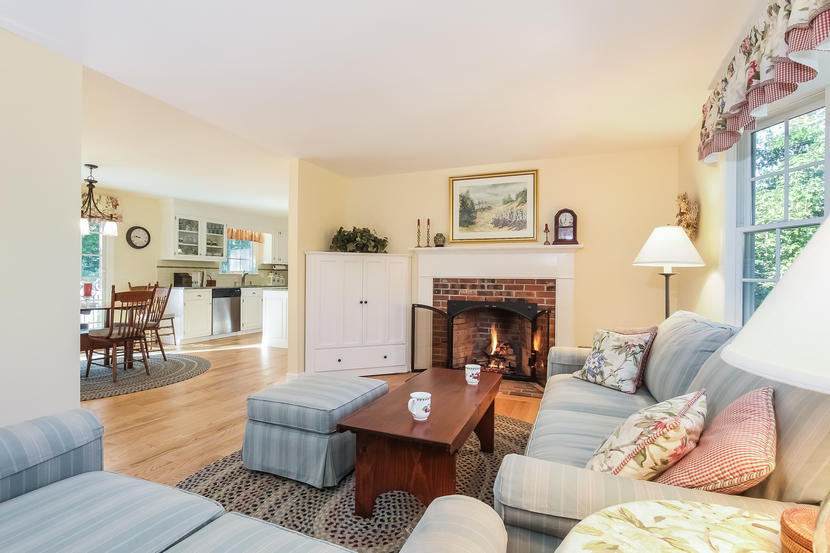 82 Henry's Road Brewster, MA 02631 - Photo 8 of 26 005-photo-living-room-6454573