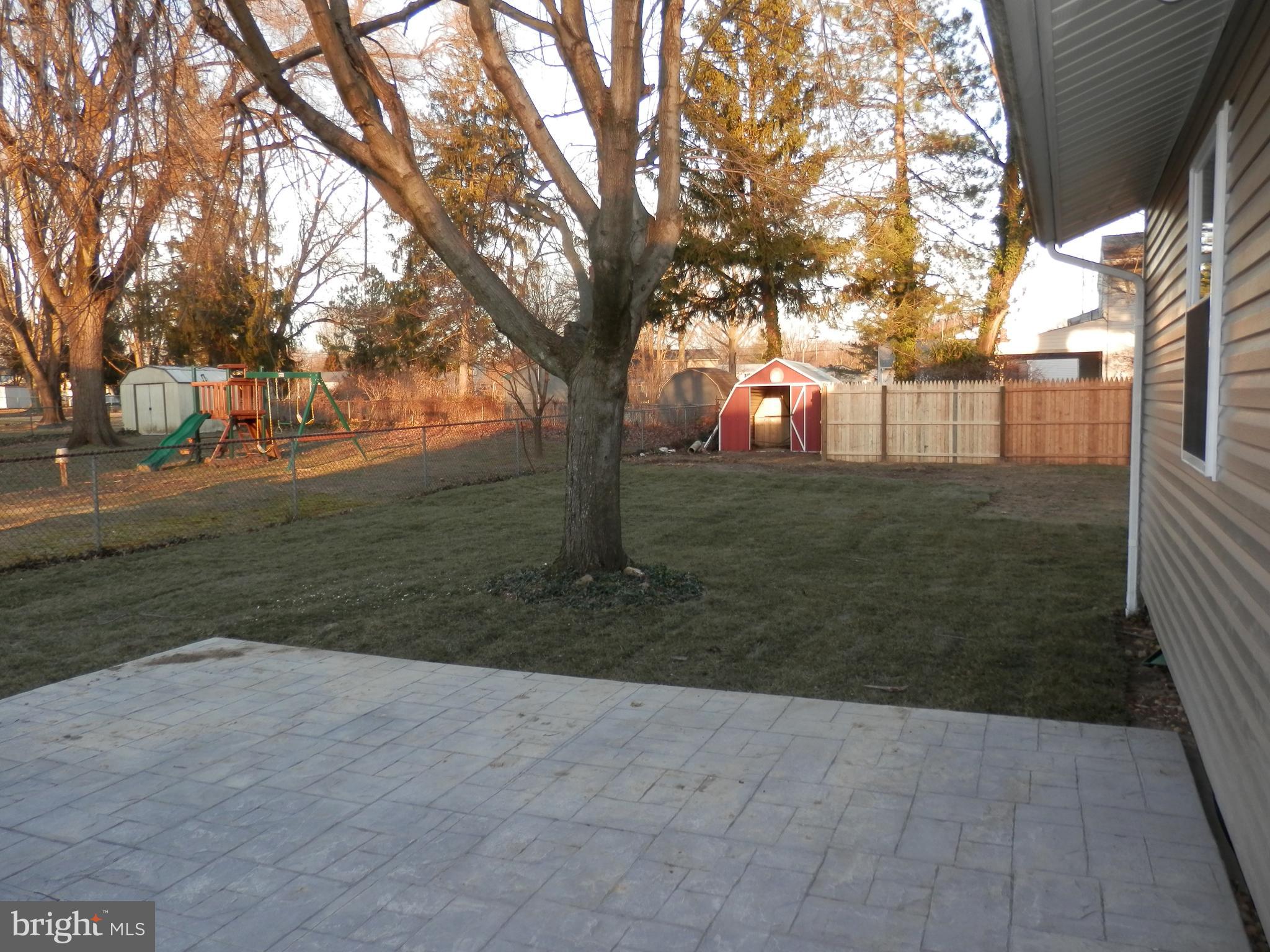 2418 Arden Road Cinnaminson, NJ 08077 - Photo 28 of 29 Backyard/Patio
