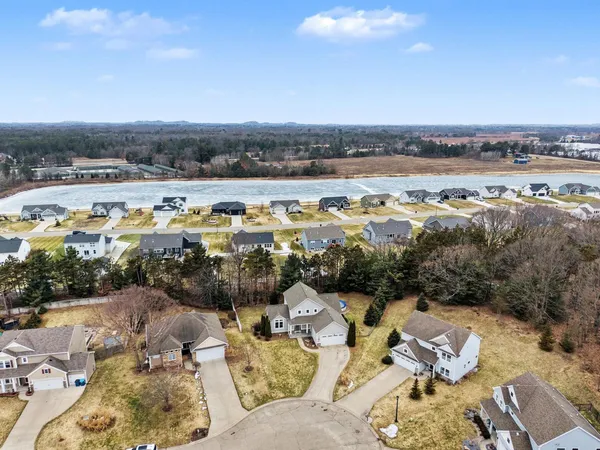$544,900 | 9355 Windward Drive, West Olive, MI 49460