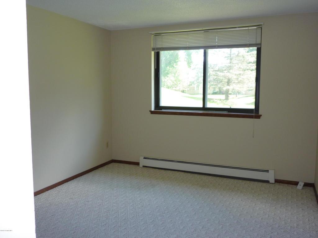 535 19th Street Northwest, Unit 17 Rochester, MN 55901 - Photo 8 of 15 Gallery Image 8
