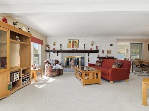 3 Holly Road Taunton, MA 02780 - Photo 9 of 40