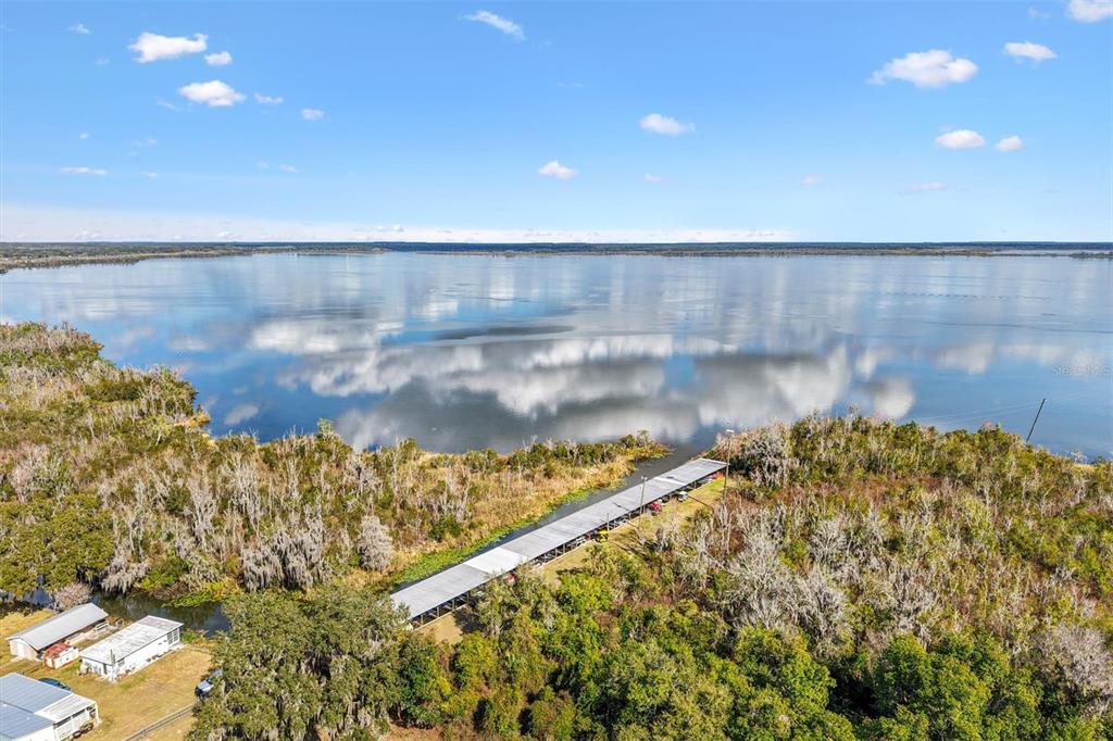 5605 Berts Road Lady Lake, FL 32159 - Photo 38 of 38 a view of a pathway in a room