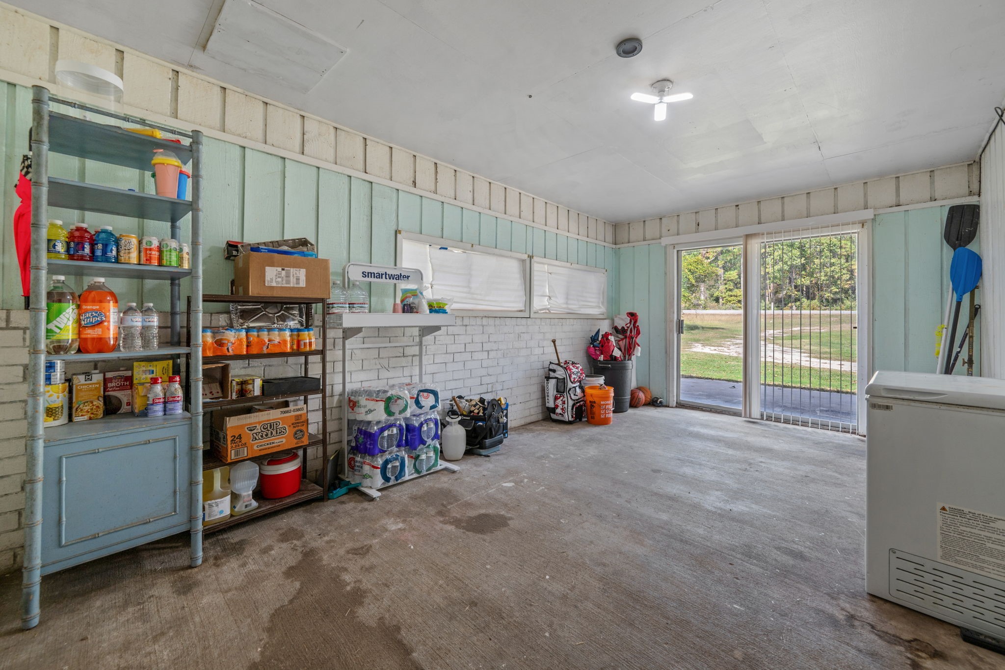 6470 Farm To Market Road 356 Trinity, TX 75862 - Photo 20 of 26 Flex space but can be converted back to a single car garage if desired.