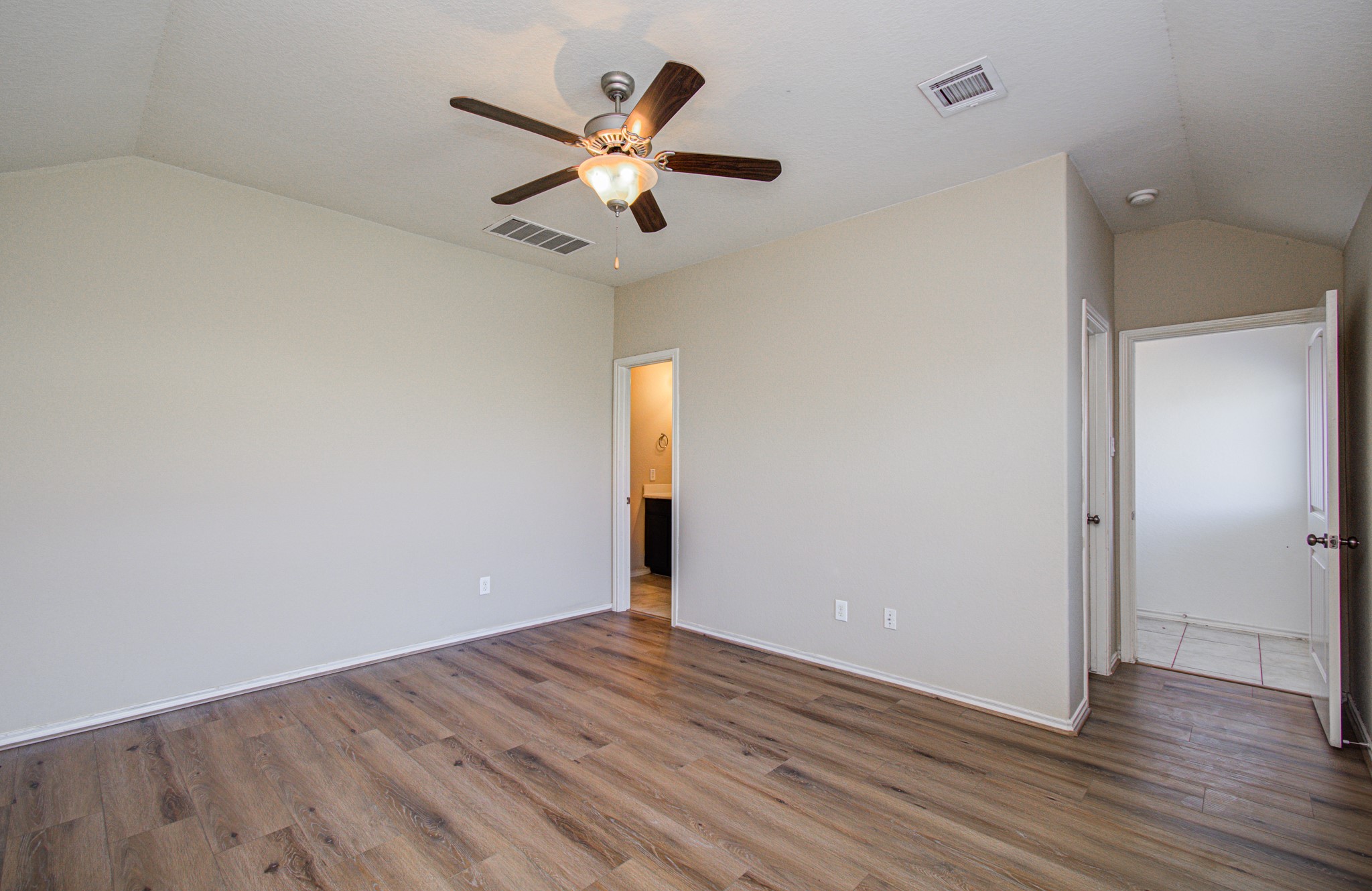 13822 Roman Ridge Lane Houston, TX 77047 - Photo 20 of 29