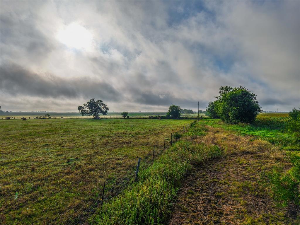 22407 Meeks Road Burlington, TX 76519 - Photo 9 of 30
