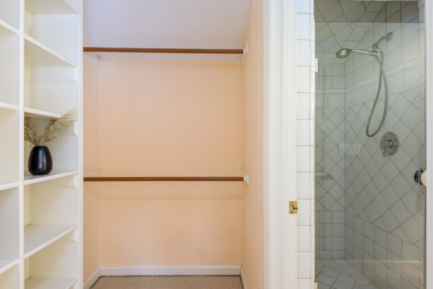 460 Olive Street Menlo Park, CA 94025 - Photo 20 of 34 Gallery Image 20