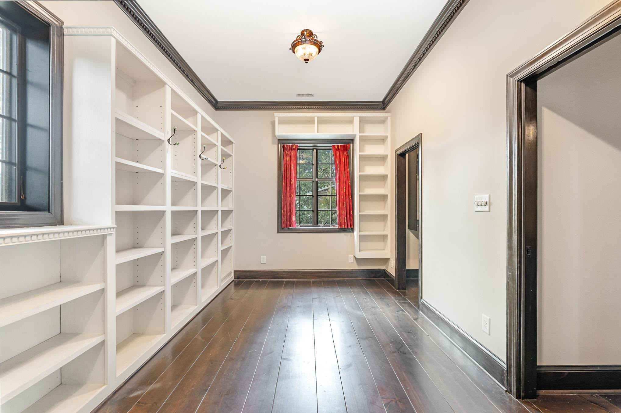 809 Old Pittsboro Road Chapel Hill, NC 27516 - Photo 16 of 21 Photo 16