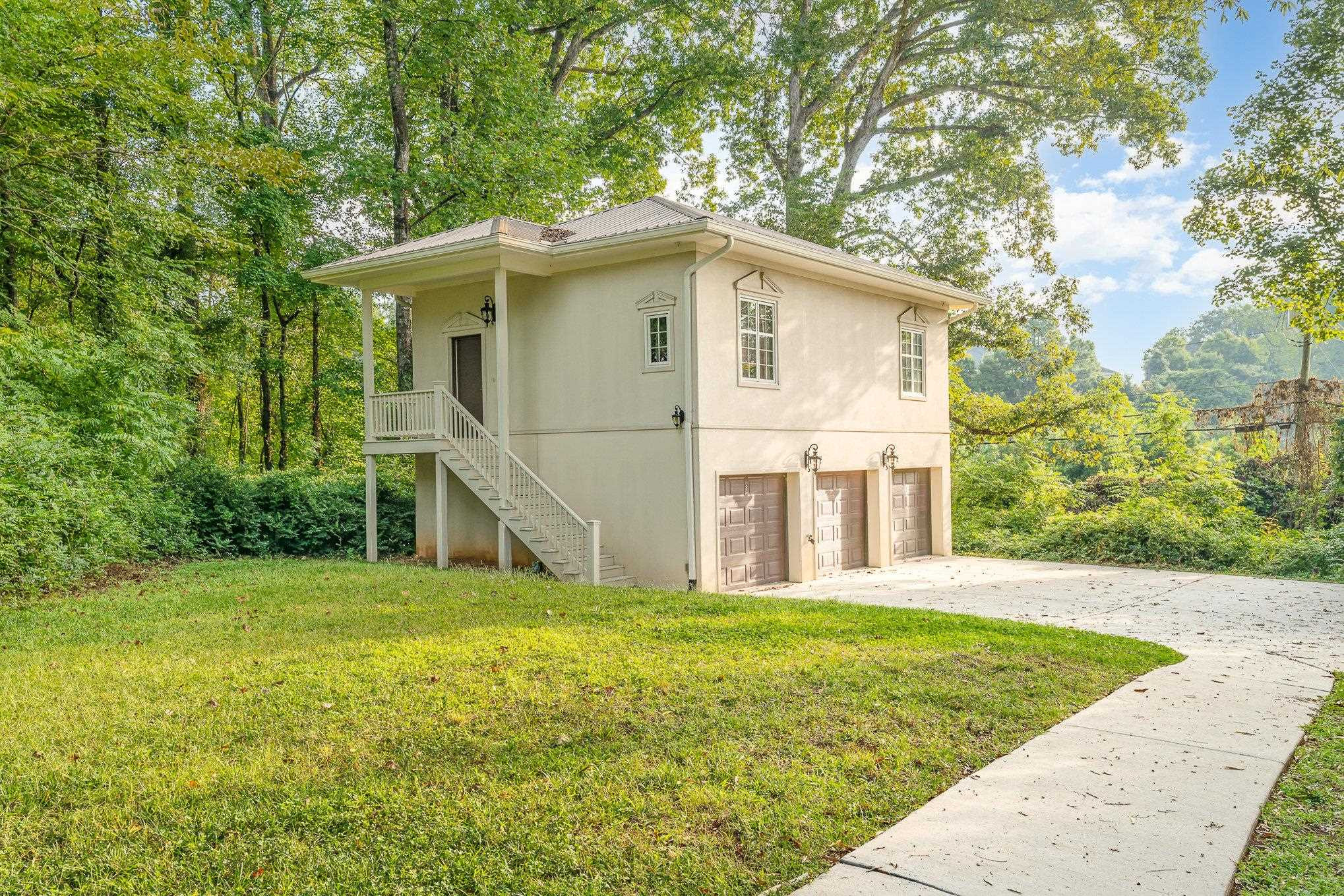 809 Old Pittsboro Road Chapel Hill, NC 27516 - Photo 19 of 21 Photo 19