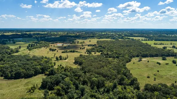 a view of a lake with houses