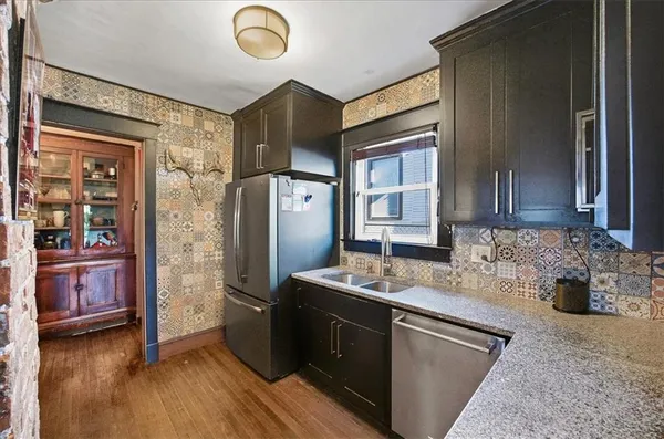 $339,000 | 4142 Locust Street, Kansas City, MO 64110