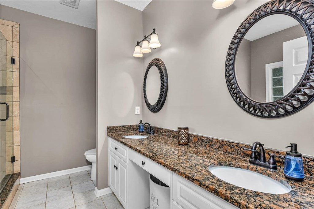 3198 Ray Owens Road Appling, GA 30802 - Photo 23 of 41 Owner bathroom with double vanity