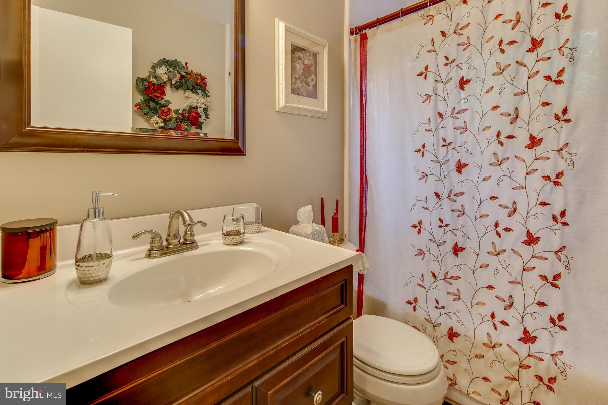 103 Walgrove Road Reisterstown, MD 21136 - Photo 14 of 23 Bath
