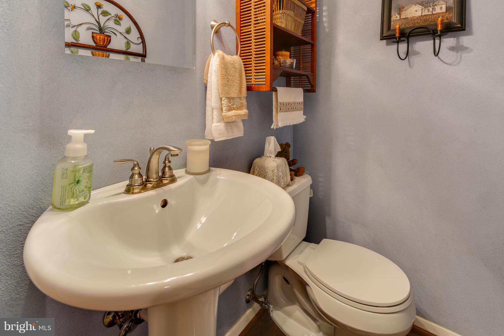103 Walgrove Road Reisterstown, MD 21136 - Photo 9 of 23 Bath