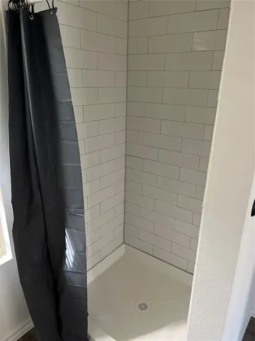 $1,845 | 1603 Franklin Avenue, Bonham, TX 75418