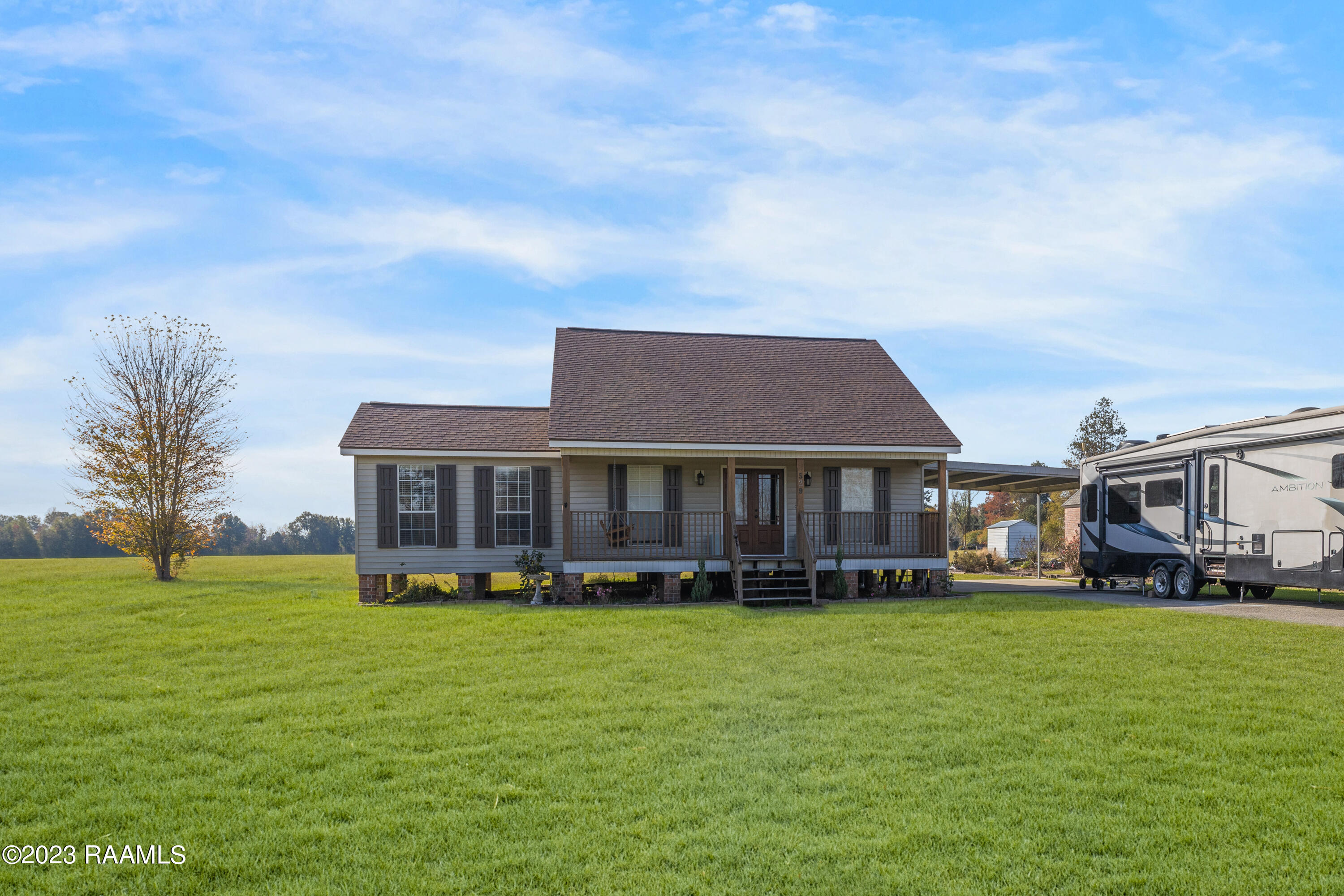 529 Cocodril Road Scott, LA 70583 - Photo 2 of 29 529 Cocodril Rd-2