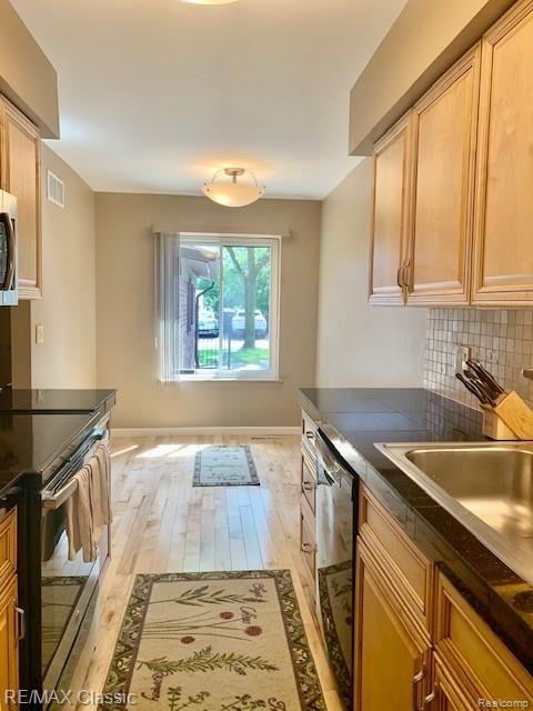 32111 West 12 Mile Road Farmington Hills, MI 48334 - Photo 38 of 64