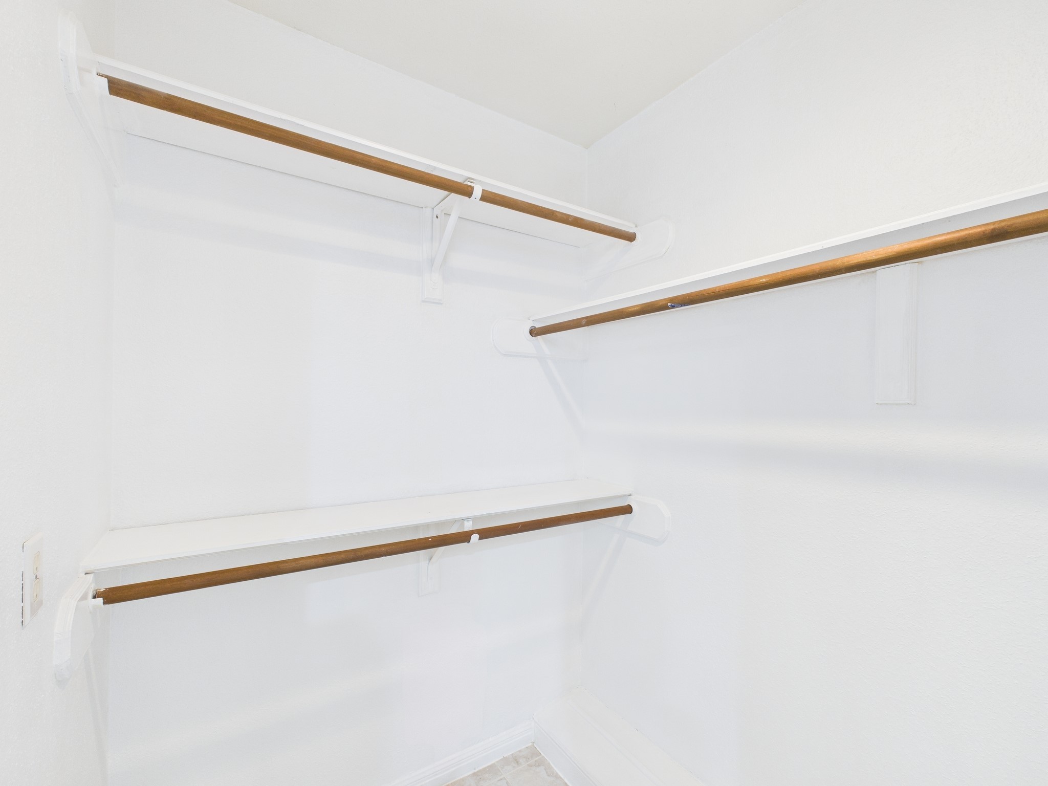 7610 Hopewell Lane Houston, TX 77071 - Photo 28 of 31 a close up view of racks on the wall