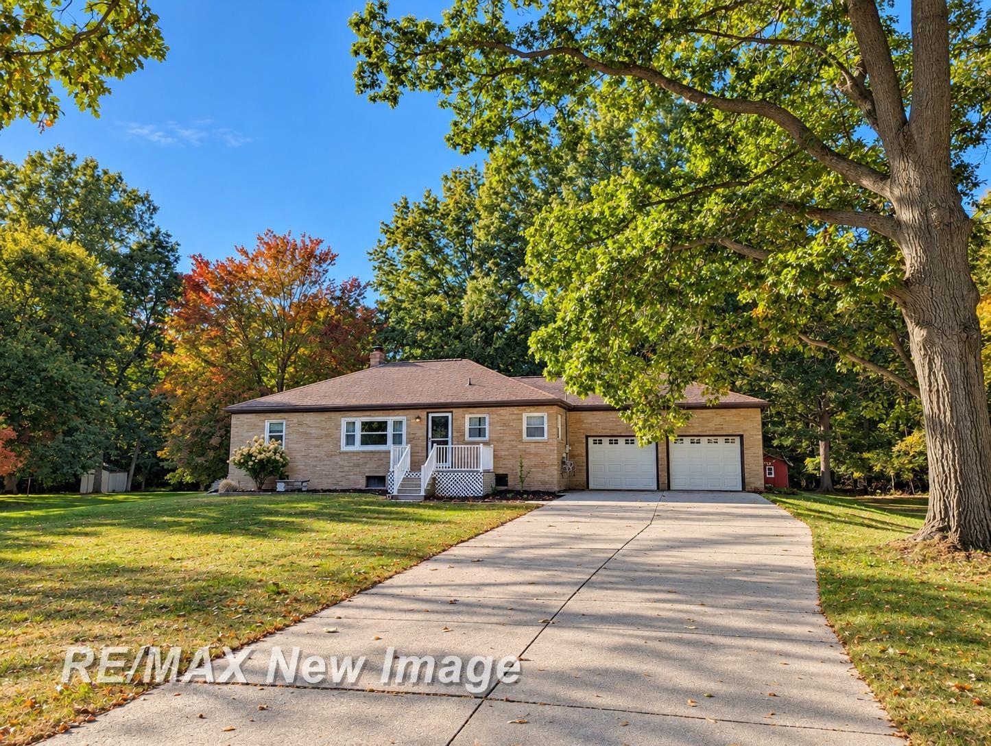 3890 Grotto Road Bridgeport, MI 48722 - Photo 2 of 40 Gallery Image 2