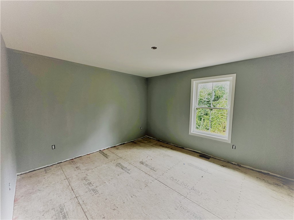 5 Olney Arnold Road Cranston, RI 02921 - Photo 15 of 33