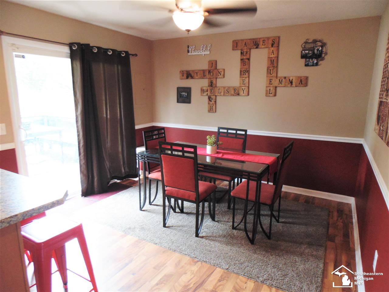 6838 Douglas Road Lambertville, MI 48144 - Photo 8 of 26 50012284-7.JPG
