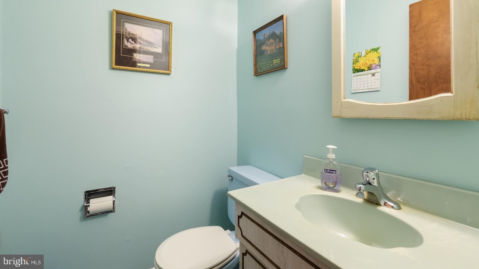 465 Lynbrooke Road Springfield, PA 19064 - Photo 11 of 46