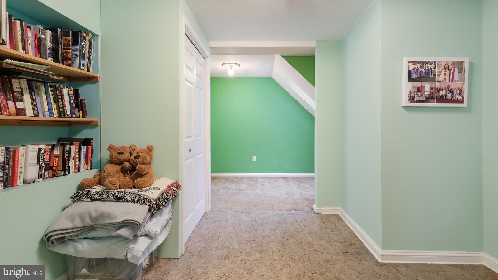 465 Lynbrooke Road Springfield, PA 19064 - Photo 31 of 46