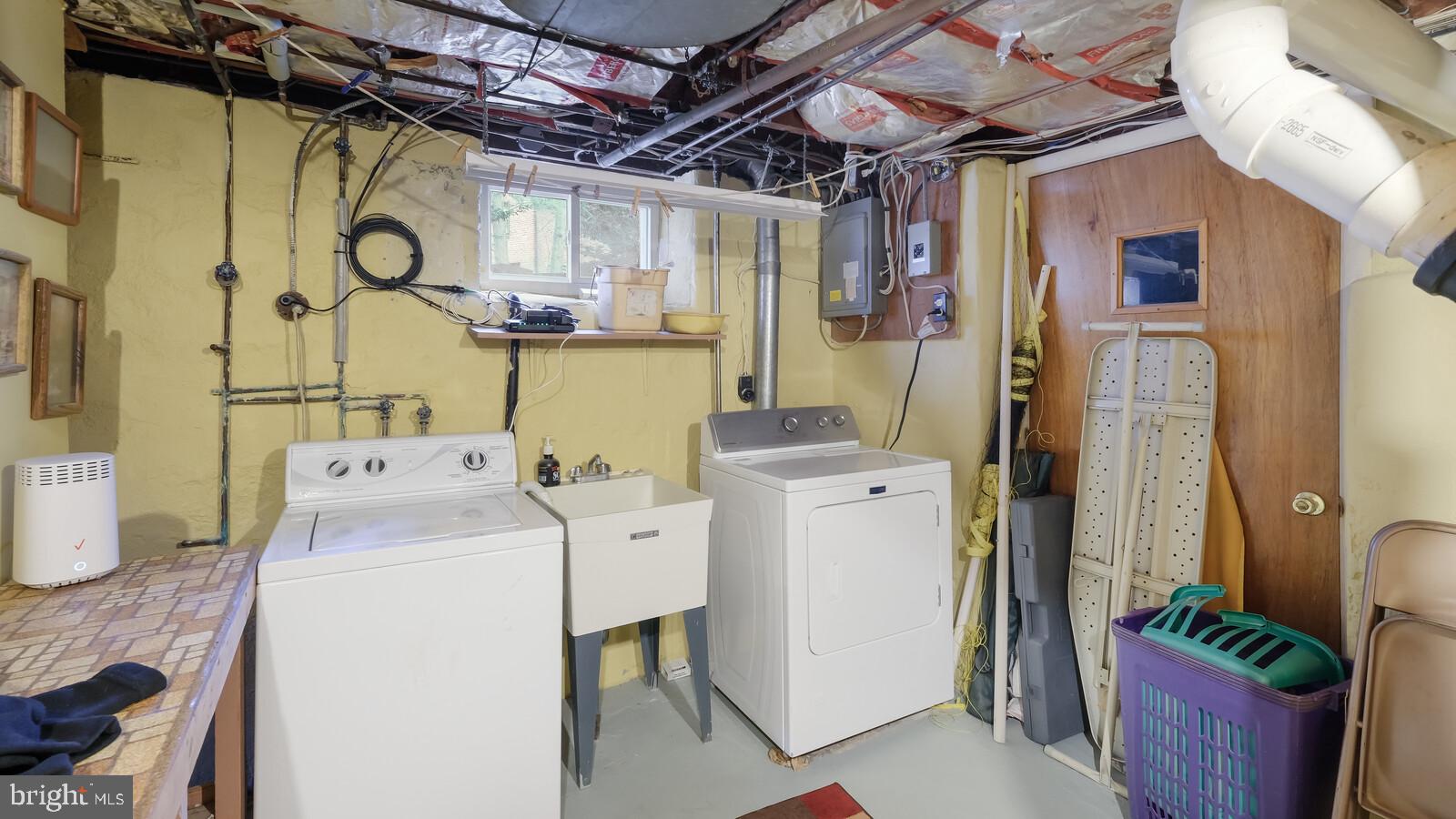 465 Lynbrooke Road Springfield, PA 19064 - Photo 33 of 46