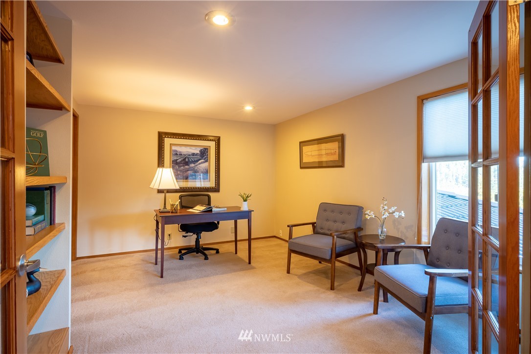 9221 Odin Way Bothell, WA 98011 - Photo 12 of 32 Gallery Image 12