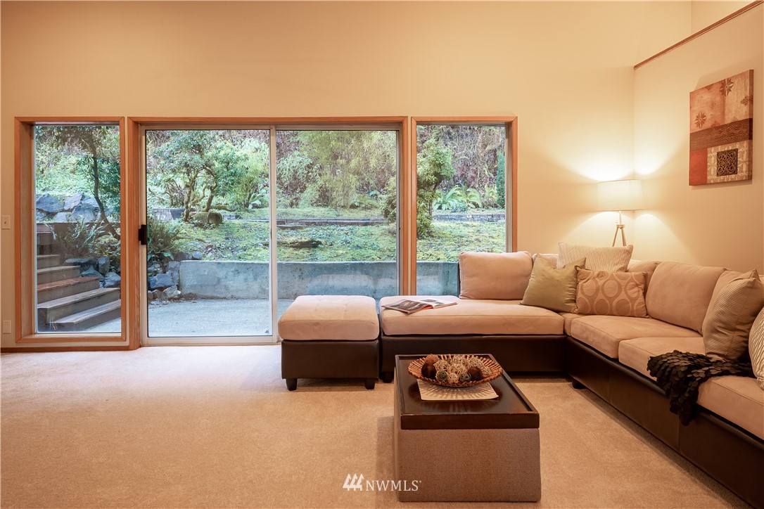 9221 Odin Way Bothell, WA 98011 - Photo 16 of 32 Gallery Image 16