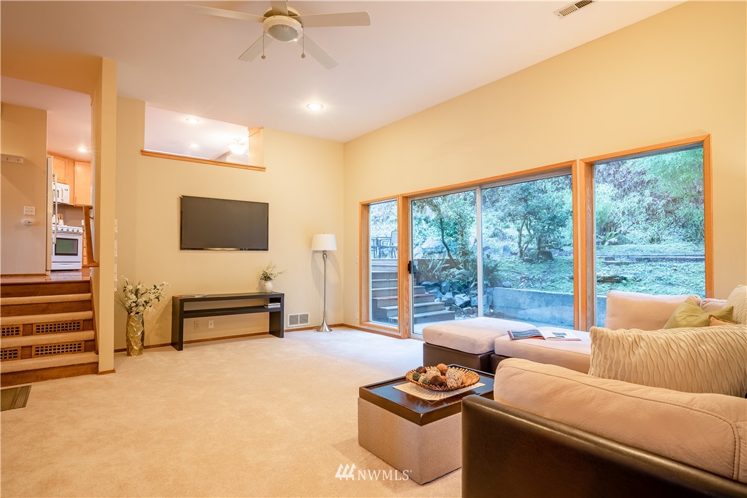 9221 Odin Way Bothell, WA 98011 - Photo 17 of 32 Gallery Image 17