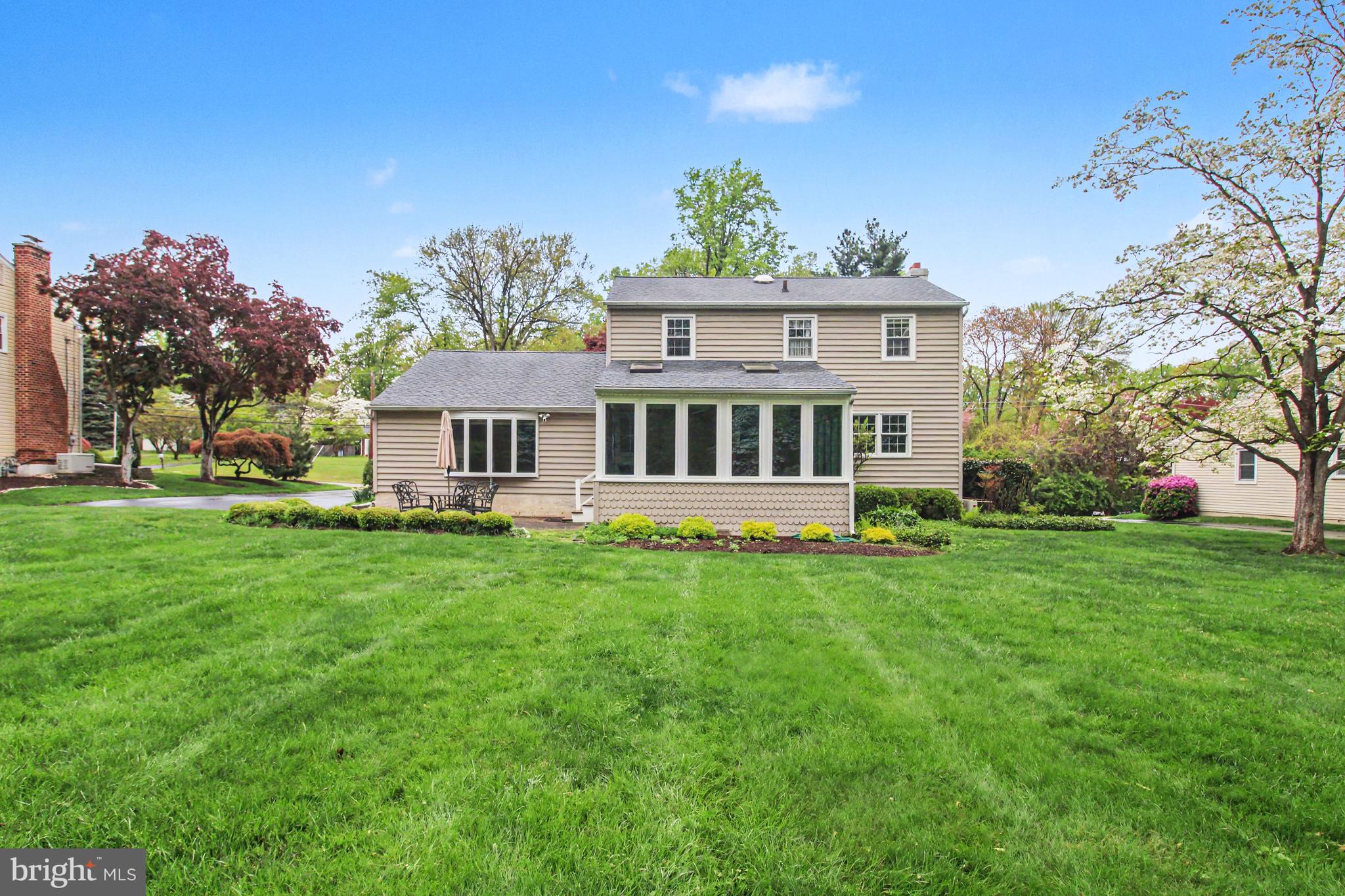 917 Cedar Grove Road Broomall, PA 19008 - Photo 30 of 33 a front view of a house with a garden