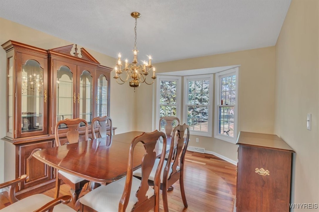 10 Hampton Court Lancaster, NY 14086 - Photo 14 of 47