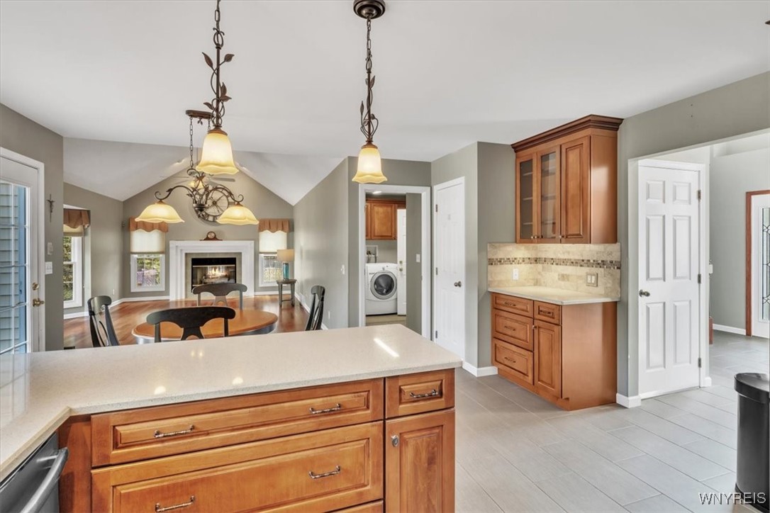 10 Hampton Court Lancaster, NY 14086 - Photo 21 of 47