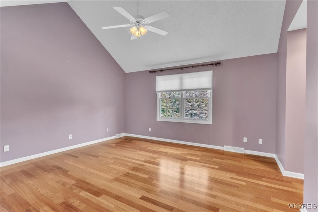 10 Hampton Court Lancaster, NY 14086 - Photo 32 of 47