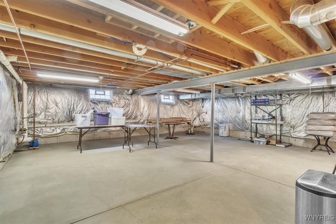 10 Hampton Court Lancaster, NY 14086 - Photo 40 of 47