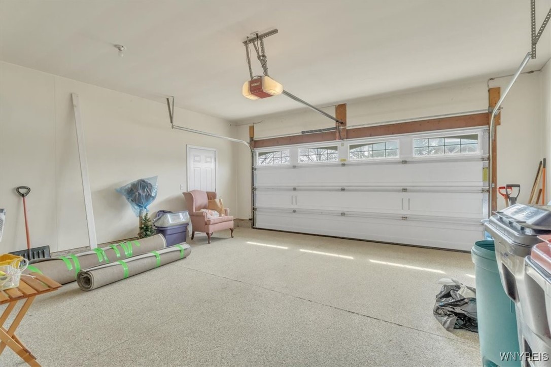 10 Hampton Court Lancaster, NY 14086 - Photo 46 of 47