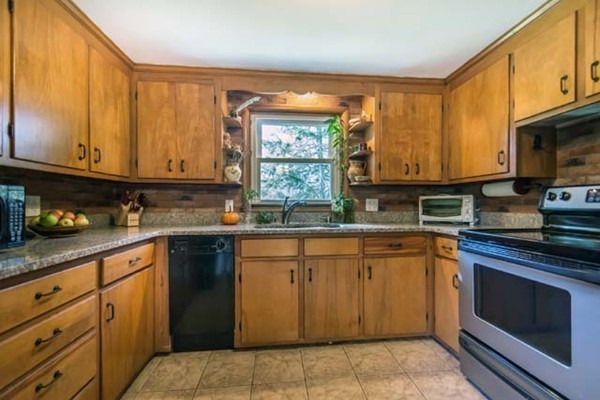 178 Shawsheen Road Andover, MA 01810 - Photo 11 of 29 Gallery Image 11