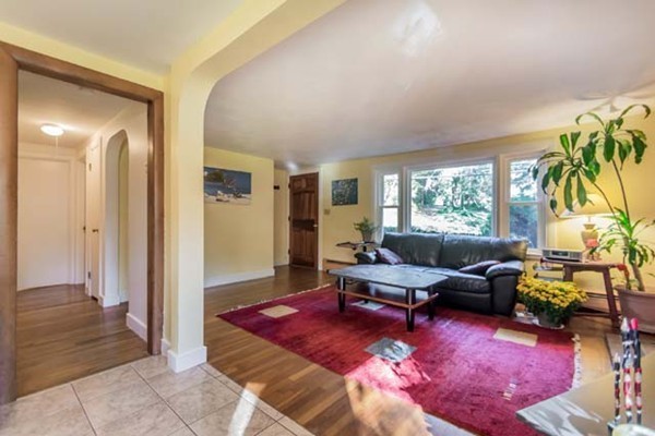 178 Shawsheen Road Andover, MA 01810 - Photo 7 of 29 Gallery Image 7